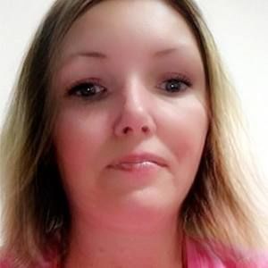 Meet your Posher, Cynthia